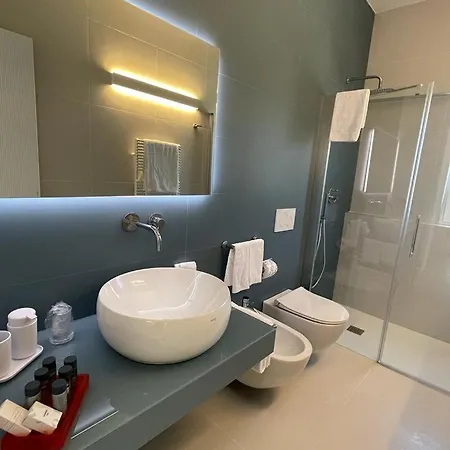 Sant'elia Deluxe Guest house